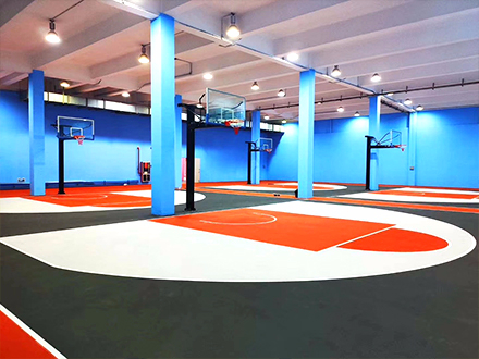 全国塑胶跑道硅PU篮球场地施工水性PU地坪塑胶网球场面层定制